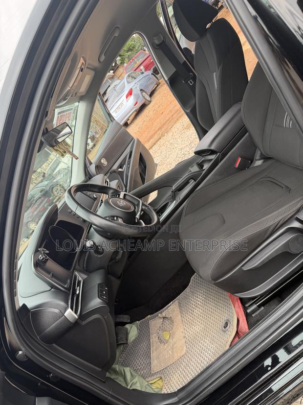 Hyundai Elantra Limited IVT 2025 Black