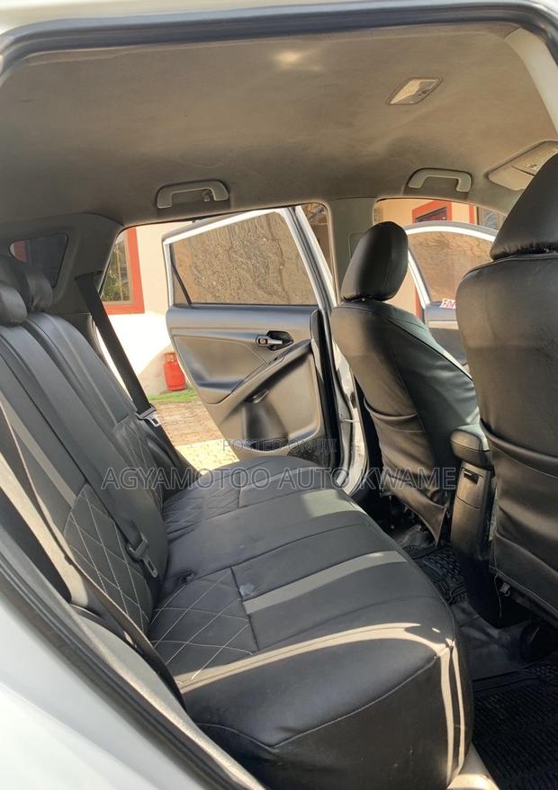 Pontiac Vibe 1.8L 2010 White
