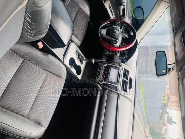 Toyota Camry SE 4dr Sedan (2.5L 4cyl 6A) 2014 Black