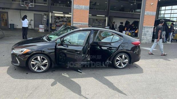 Hyundai Elantra Sport 2018 Black