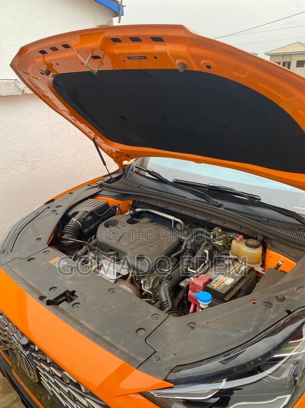 MG MG3 2022 Orange