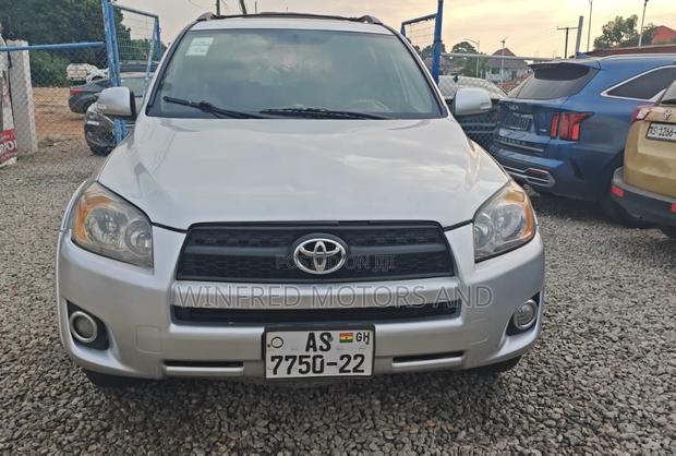 Toyota RAV4 2.5 Limited 4x4 2011 Silver