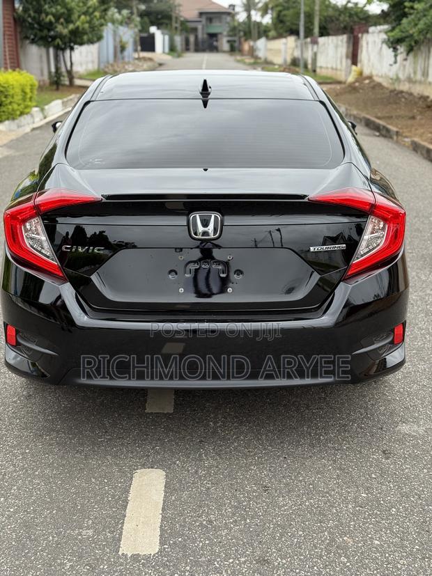 Honda Civic Touring 4dr Sedan (1.5L 4cyl) 2017 Black