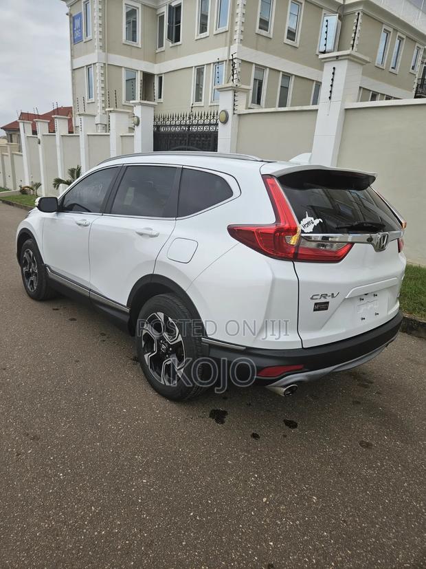 Honda CR-V 2019 White