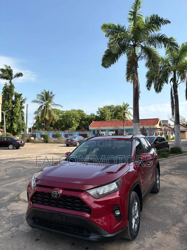 Toyota RAV4 2020 Red