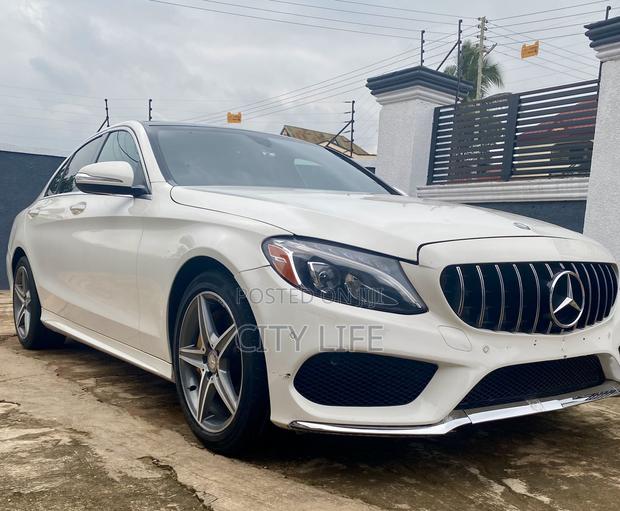 Mercedes-Benz C300 Sport 4dr AWD 4Matic Sedan (2.0L 4cyl 7A) 2015 White