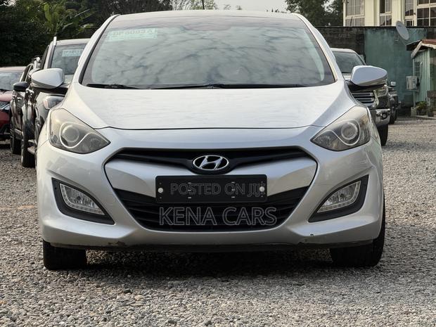 Hyundai i30 1.6 2012 Silver