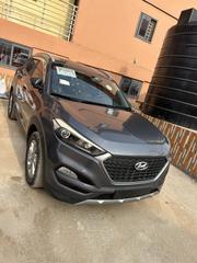 Hyundai Tucson SE FWD 2017 Gray for sale