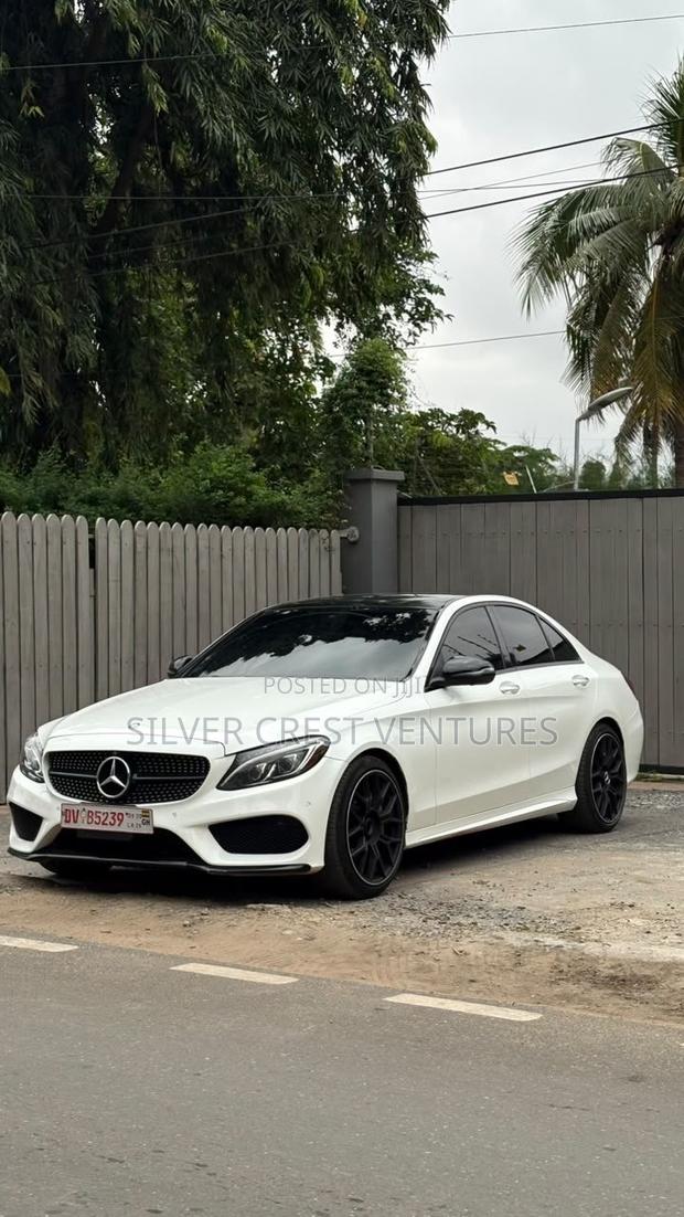 Mercedes-Benz C450 2016 White