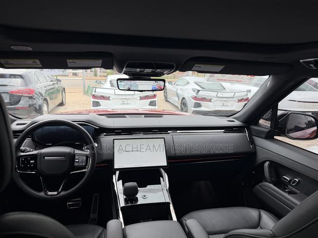 Land Rover Range Rover Sport 2024 Red