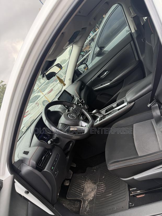 Nissan Sentra 2021 White