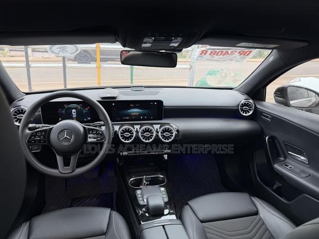 Mercedes-Benz A-Class 2021 Black