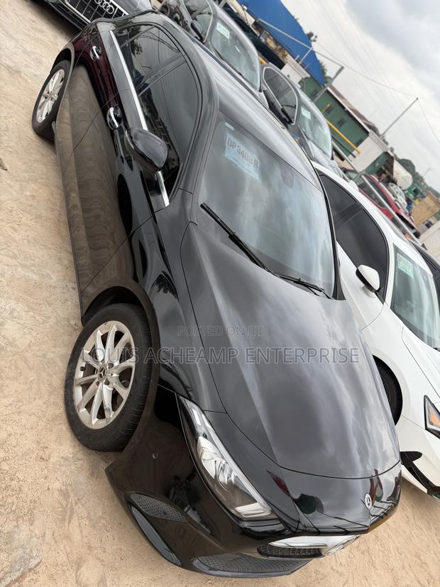 Mercedes-Benz A-Class 2021 Black