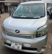 Toyota Voxy V 4WD 8-Seater 2011 Silver for sale