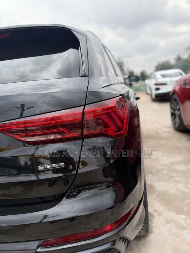 Audi Q3 2020 Black
