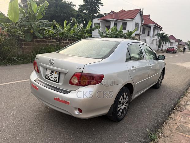 Toyota Corolla 2009 Silver