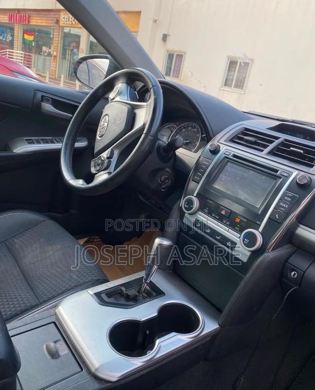 Toyota Camry 2014 Red