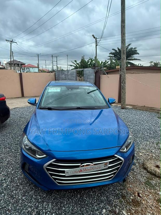 Hyundai Elantra 2018 Blue