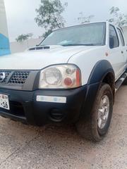 Nissan Hardbody 2016 White for sale