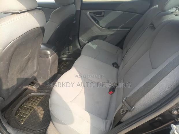 Hyundai Elantra 2012 Black