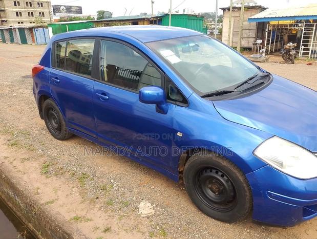Nissan Versa 2007 Blue