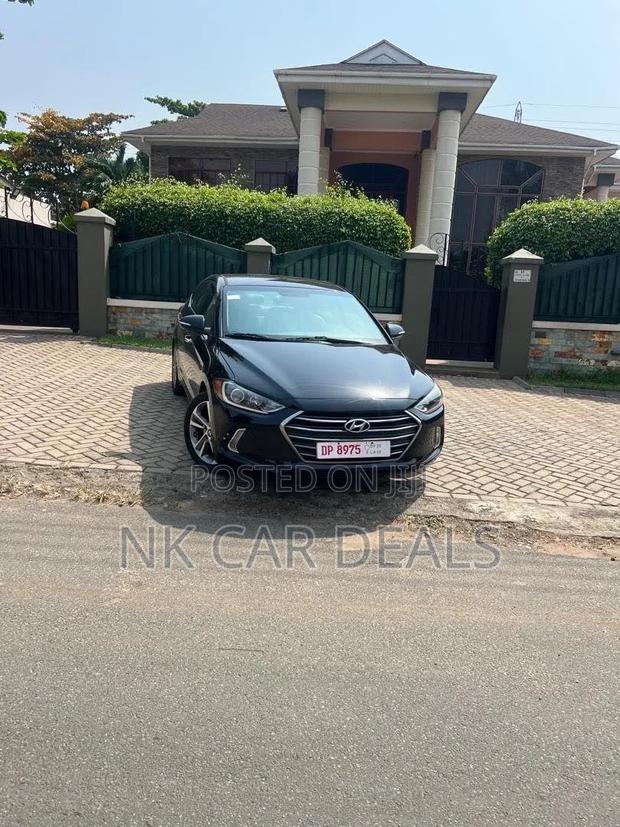 Hyundai Elantra 2017 Black