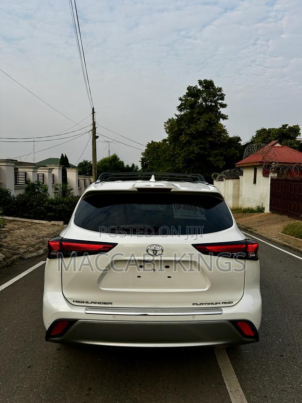 Toyota Highlander Platinum 2022 White