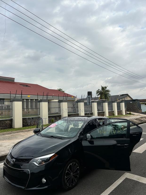Toyota Corolla S Plus 4dr Sedan (1.8L 4cyl CVT) 2015 Black