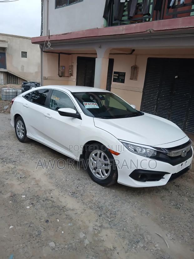 Honda Civic 2017 White