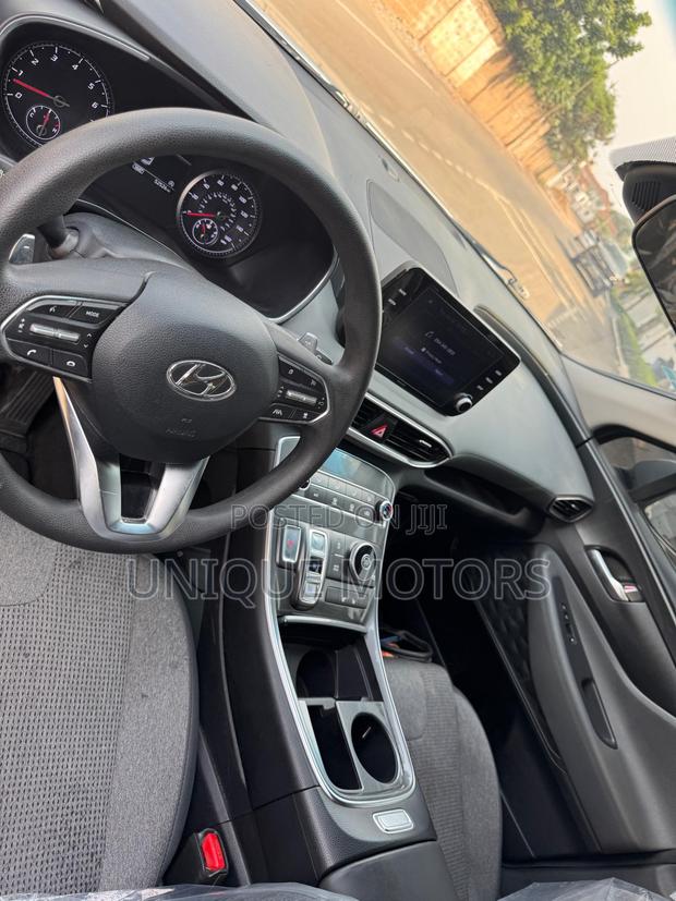 Hyundai Santa Fe 2021 Silver