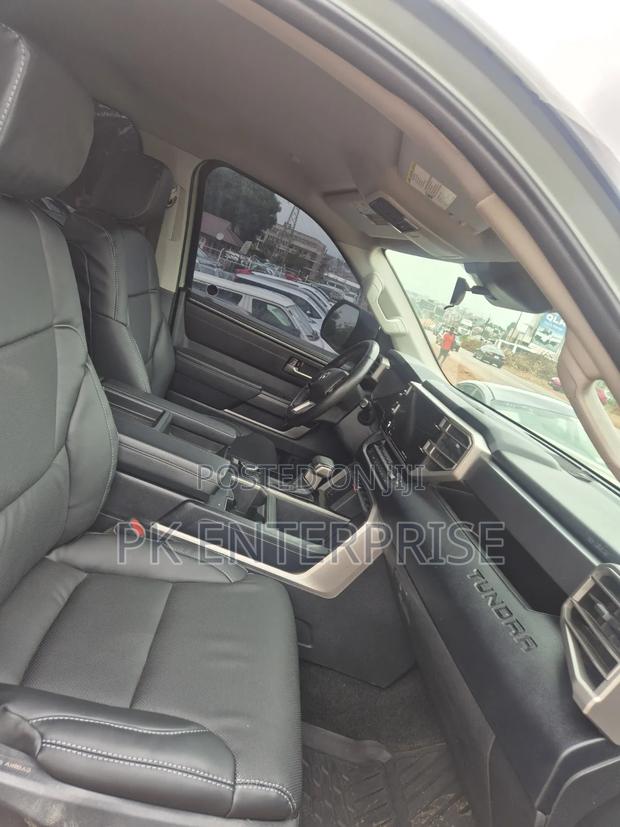 Toyota Tundra 2023 Green