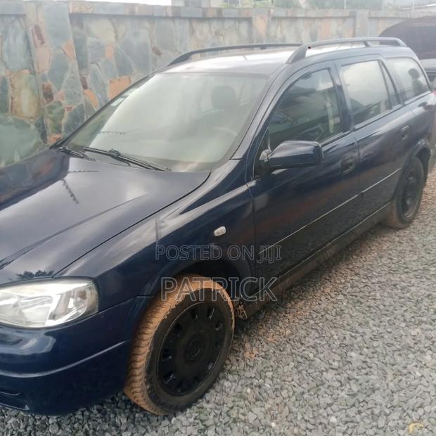 Opel Astra 2001 Black