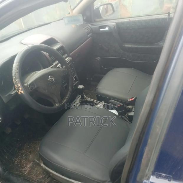 Opel Astra 2001 Black