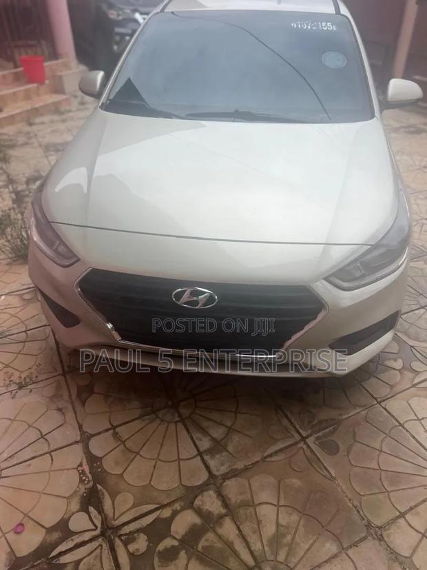 Hyundai Accent 2019 Gray