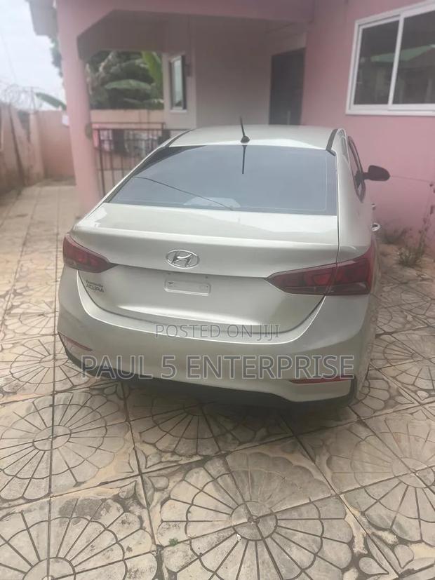 Hyundai Accent 2019 Gray