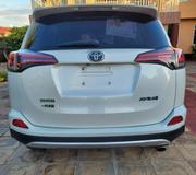 Toyota RAV4 2017 White for sale