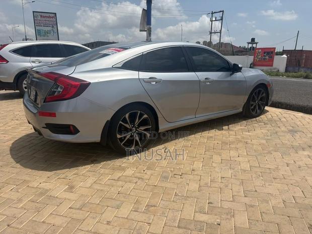 Honda Civic Sport Sedan 2020 Gray