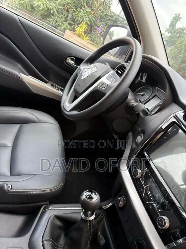 New Dongfeng Rich 6 2025 Black