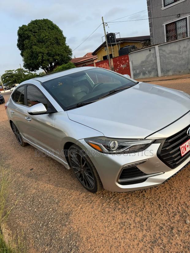 Hyundai Elantra Sport 2018 Silver