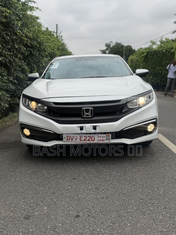 Honda Civic EX 4dr Sedan (2.0L 4cyl) 2017 White