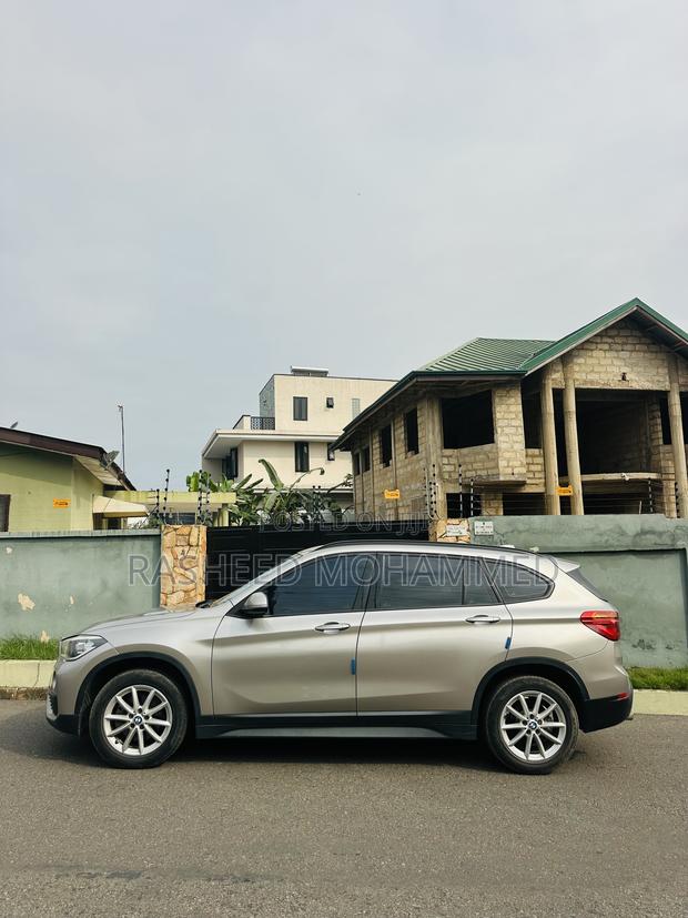 BMW X1 xDrive28i AWD 2018 Brown