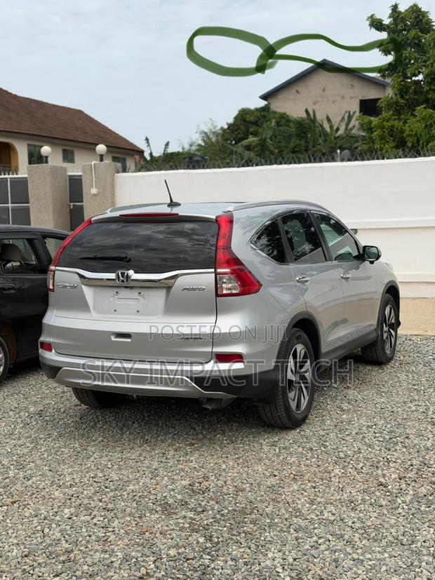 Honda CR-V Touring 4dr SUV AWD (2.4L 4cyl CVT) 2016 Silver
