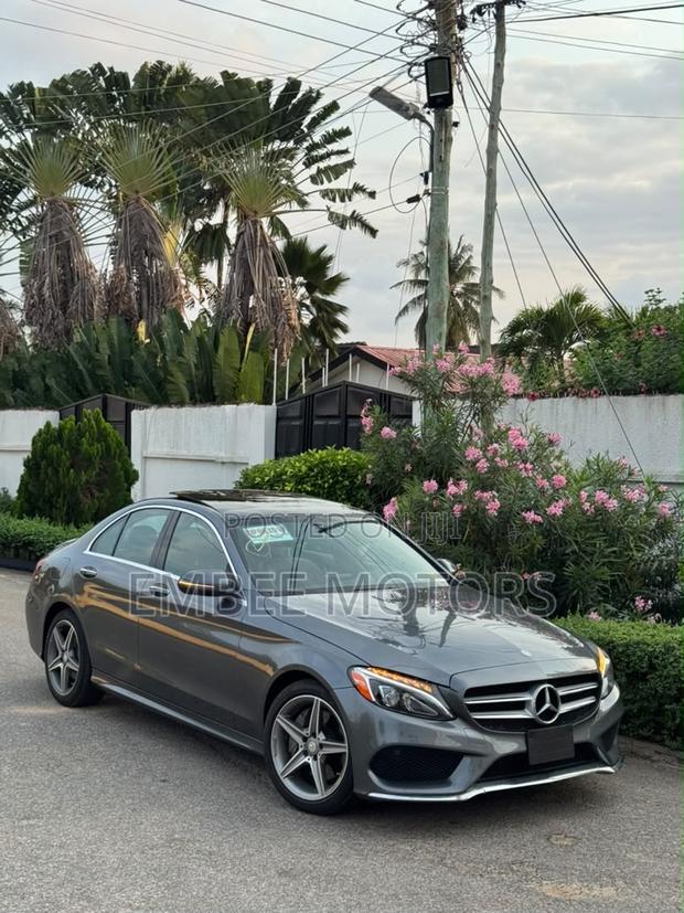 Mercedes-Benz C300 Sport 4Matic Sedan AWD (2.0L 4cyl 7A) 2017 Gray