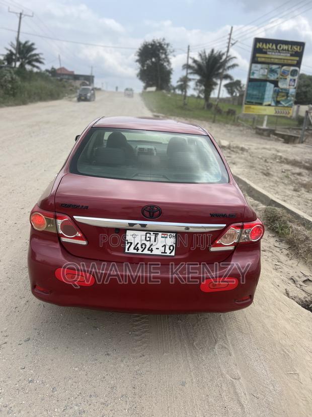 Toyota Corolla LE 4dr Sedan (1.8L 4cyl 4A) 2013 Red