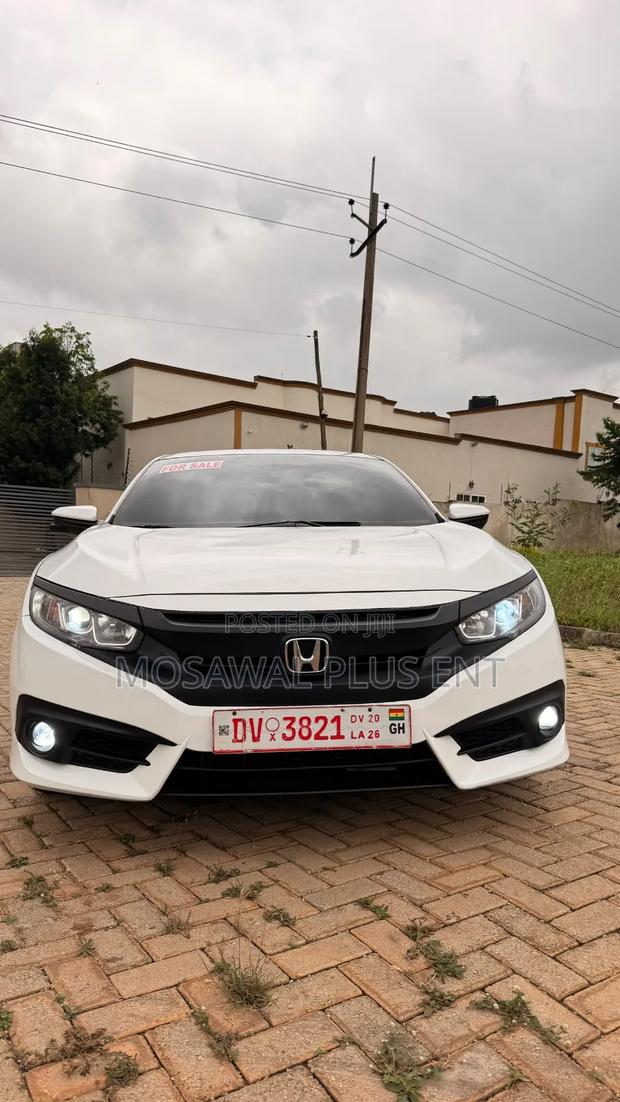 Honda Civic EX Sedan 2018 White
