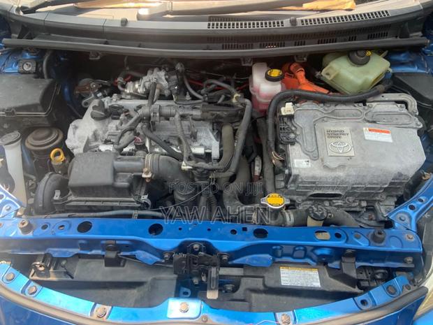 Toyota Aqua G 2014 Blue