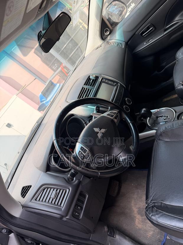 Mitsubishi RVR 2013 Gray