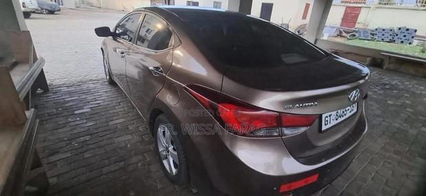 Hyundai Elantra SE 4dr Sedan (1.8L 4cyl 6M) 2014 Brown