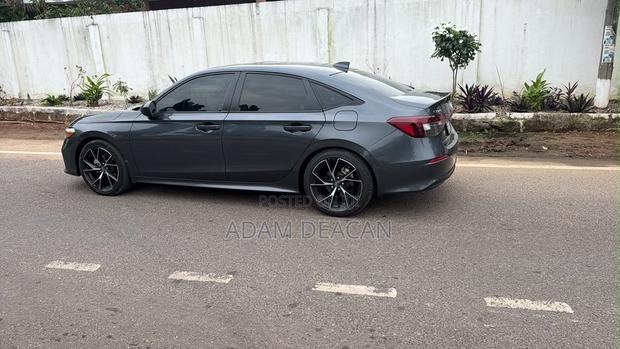 Honda Civic Sport CVT 2025 Black