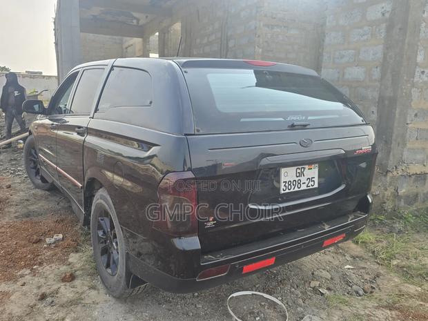 SsangYong Korando 2014 Black
